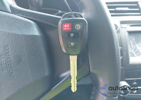 2015 Toyota Camry Se z USA, uszkodzony, nr VIN 4T1BF1FK1FU477300